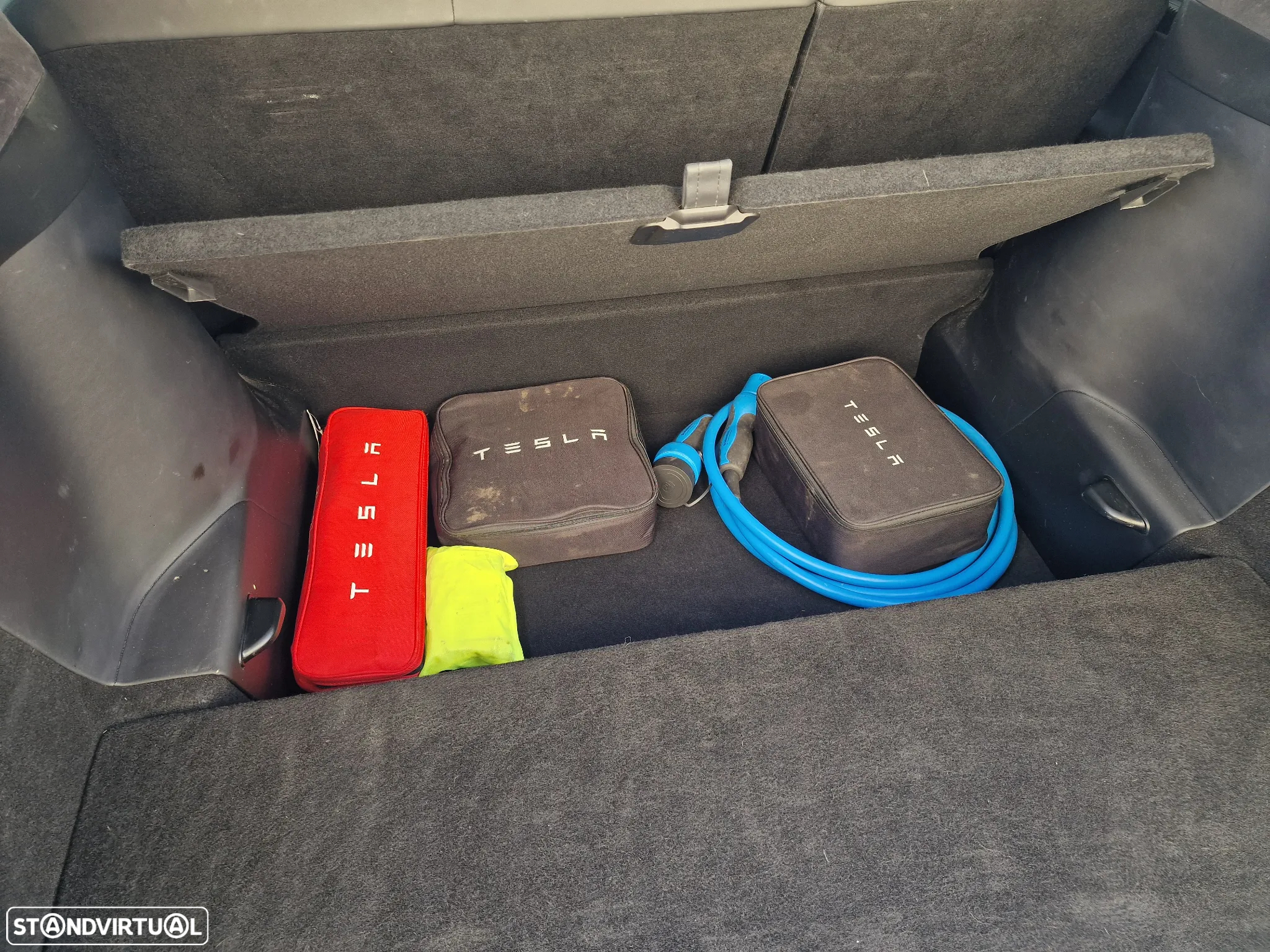 Tesla Model X Performance - 26