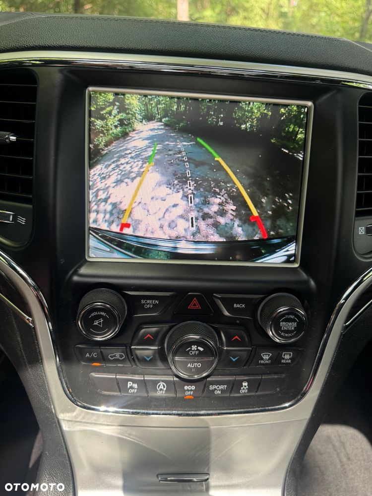 Jeep Grand Cherokee ver-3-6-v6-overland - 25