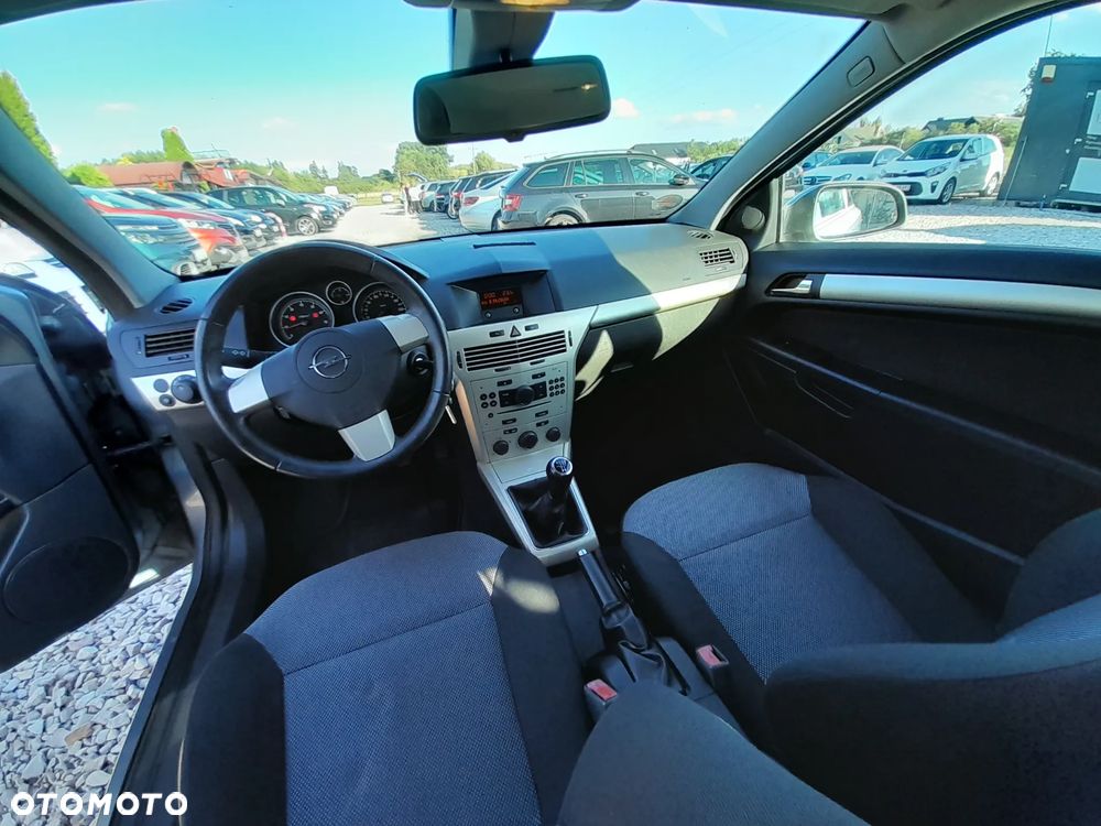 Opel Astra - 18
