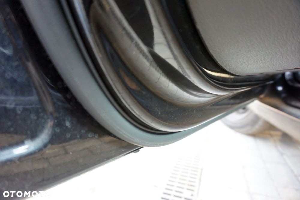 DRZWI PRZEDNIE LEWE GOLF V KOMBI LC9X  CZARNY VOLKSWAGEN 2003-2009 - 6