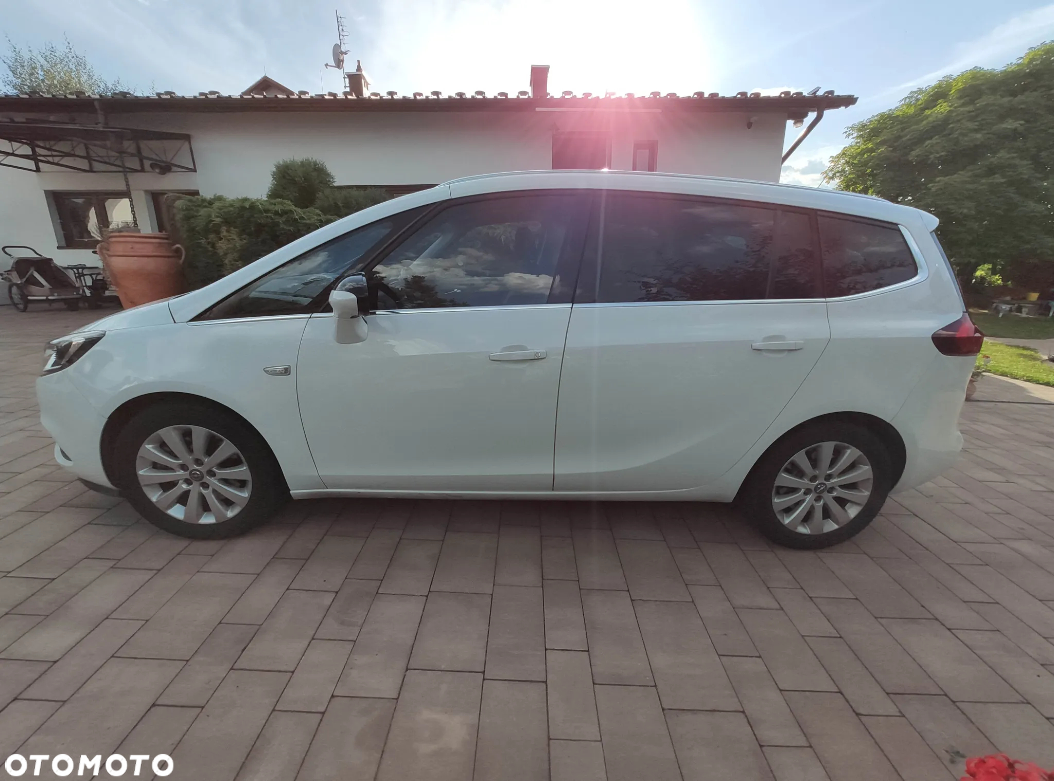Opel Zafira 1.6 T Elite - 6