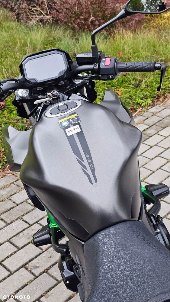 Kawasaki Z 650 - 15