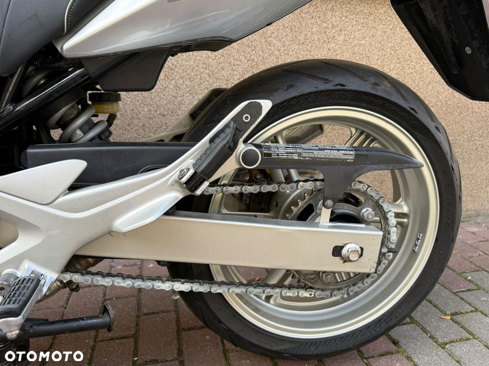 Honda CBF - 22