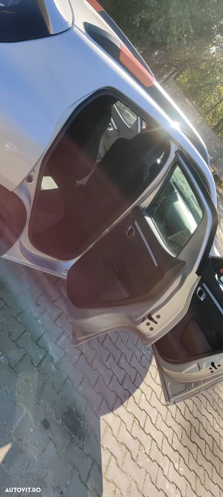 Dacia Spring Expression - 15