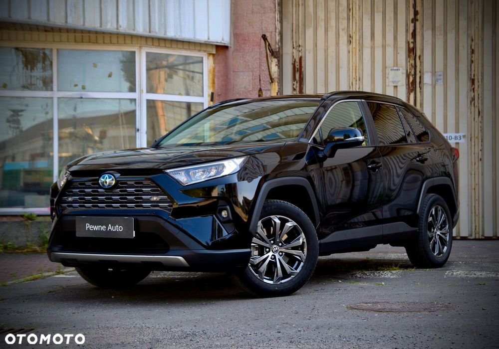 Toyota RAV4 - 1