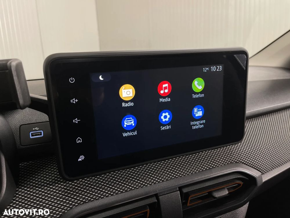 Dacia Sandero Stepway TCe 90 MT6 Comfort - 13