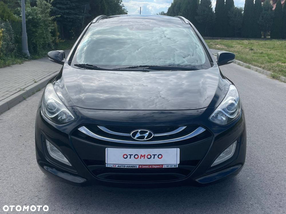Hyundai i30 blue Kombi 1.6 CRDi Passion - 24