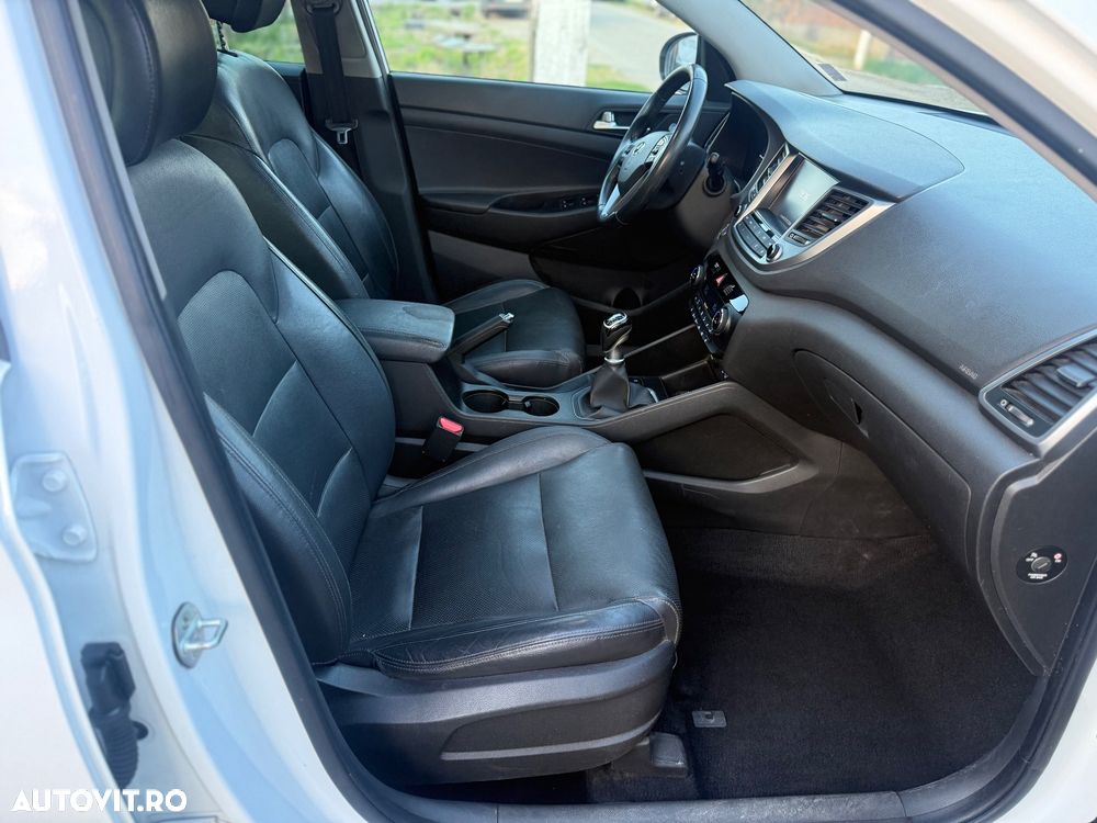 Hyundai Tucson blue 1.7 CRDi 2WD Advantage - 5
