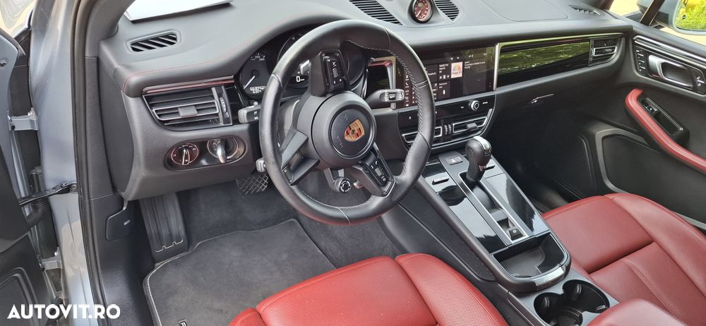 Porsche Macan T - 9