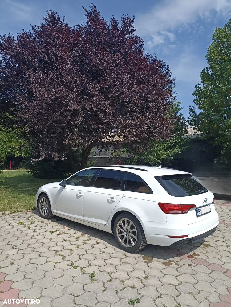 Audi A4 - 1