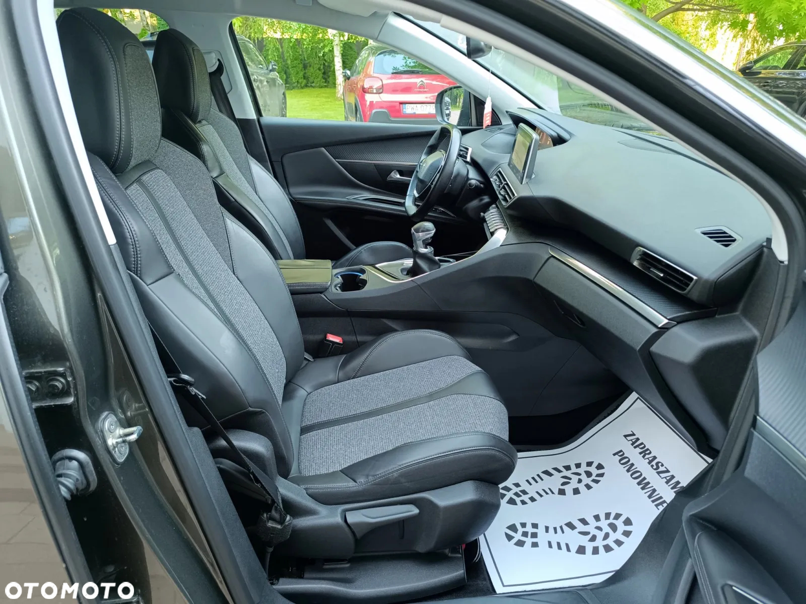 Peugeot 3008 HDi FAP 115 Allure - 32