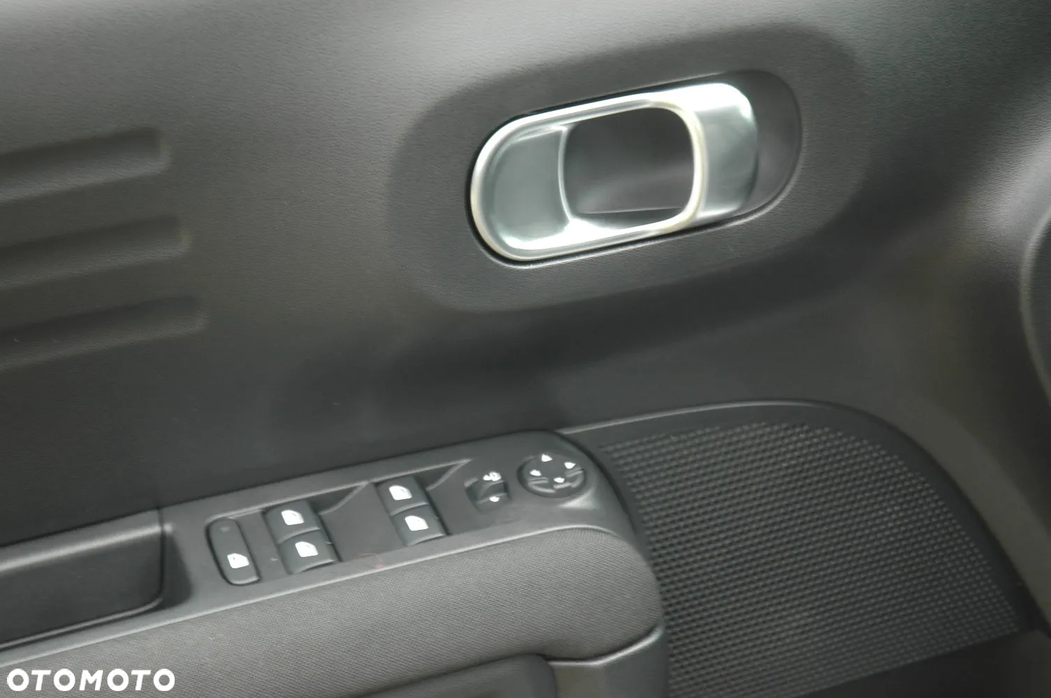 Citroën C3 Aircross 1.2 PureTech Plus S&S EAT6 - 10