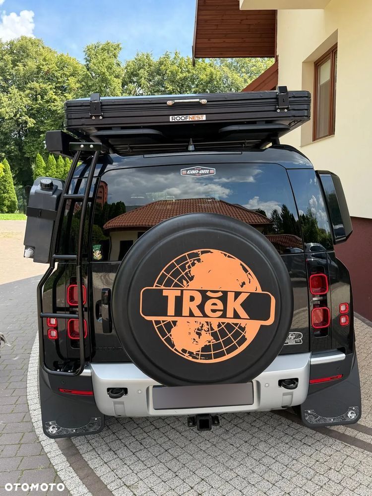 Land Rover Defender 110 P300 S - 29