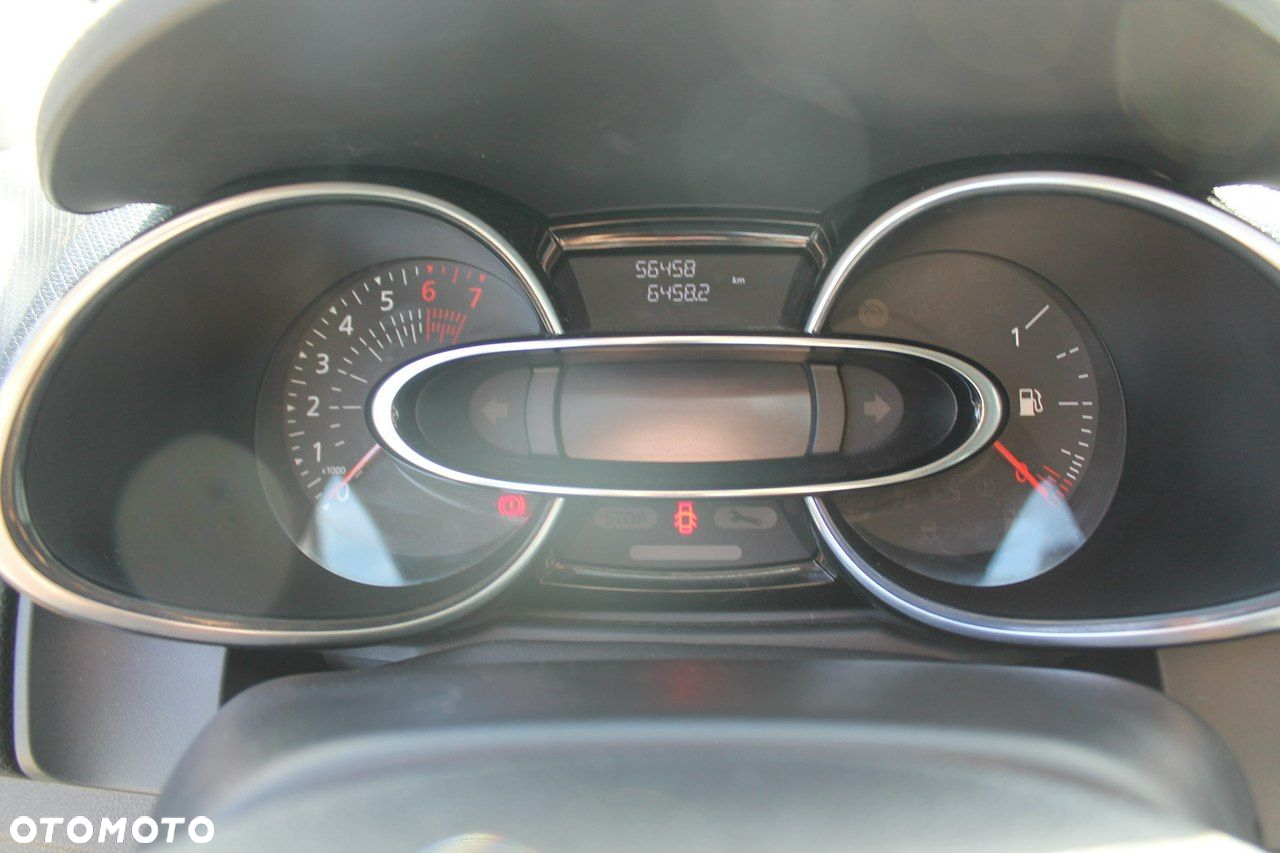 Renault Clio - 20