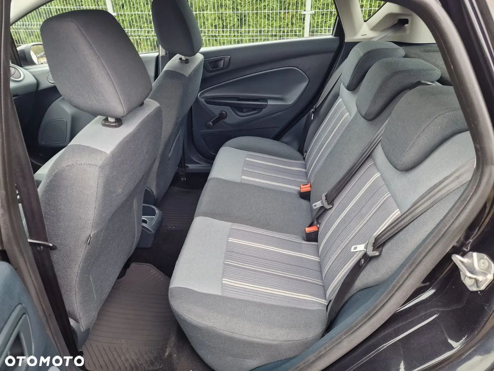 Ford Fiesta 1.4 Silver X - 11