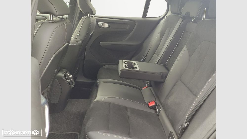 Volvo EC40 82 kWh Single Motor Extended Range Plus - 15