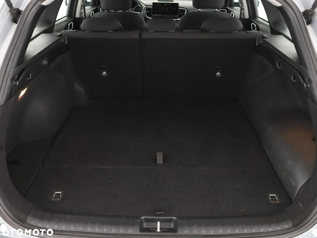 Kia Ceed 1.6 GDI PHEV L DCT - 20