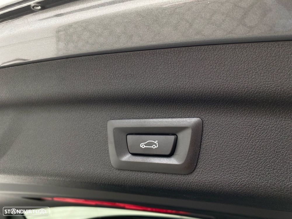 BMW 225xe Active Tourer e xDrive Pack Desportivo M - 18