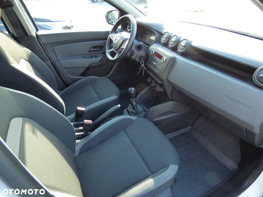 Dacia Duster 1.6 SCe S&S - 20