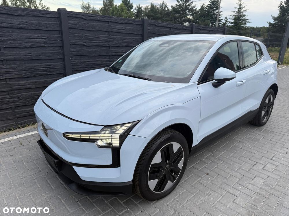 Volvo EX30 Single Motor RWD Plus - 34