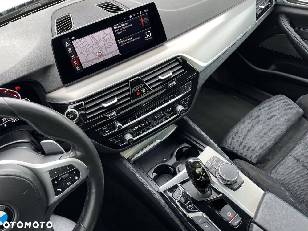 BMW Seria 5 - 34