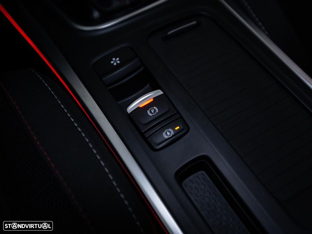 Renault Mégane 1.6 Plug-In R.S. Line - 21