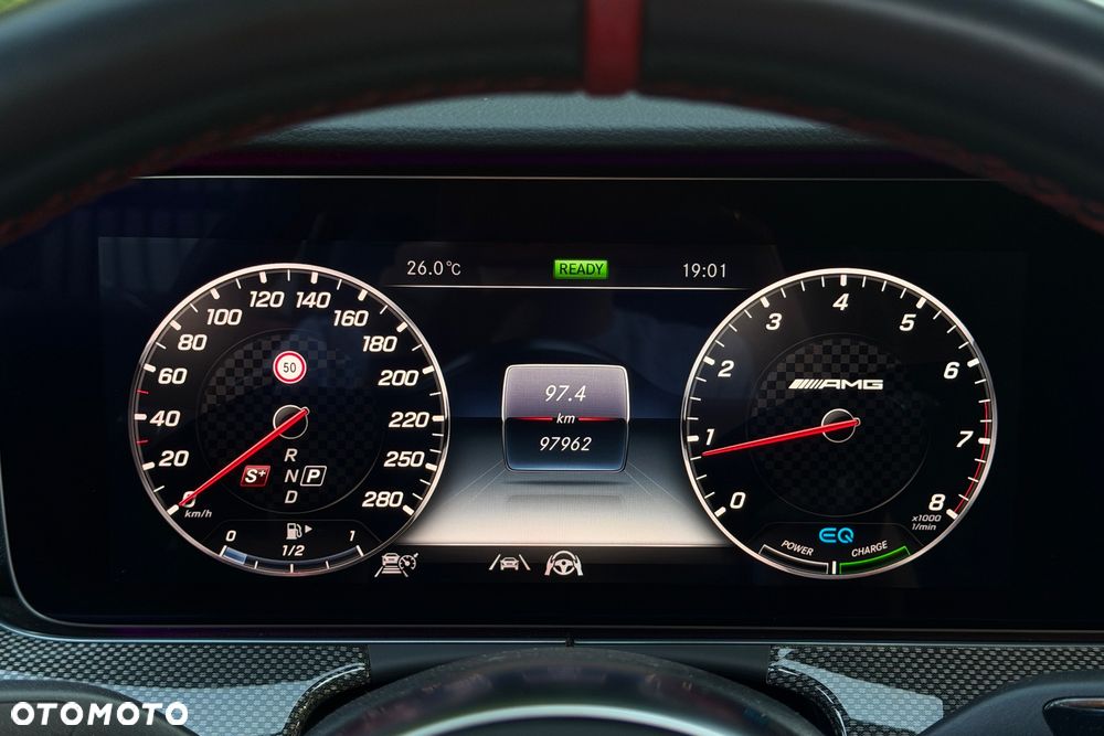 Mercedes-Benz Klasa E AMG 53 4-Matic+ 9G-TRONIC - 13