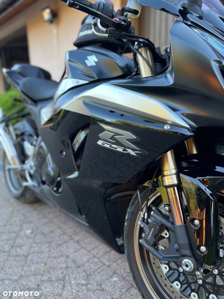 Suzuki GSX-R - 14
