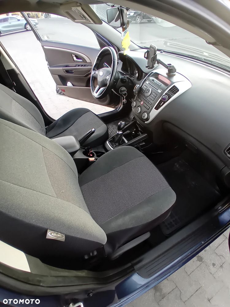 Kia Ceed 1.6 CVVT ISG Spirit - 2