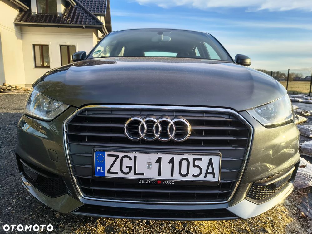 Audi A1 Sportback 1.0 TFSI ultra - 2