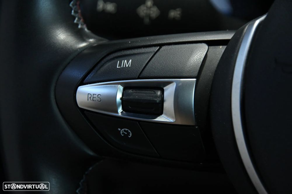 BMW M135i Standard - 19