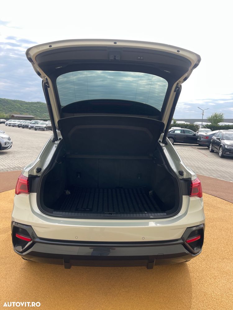 Audi Q3 35 TDI S tronic - 24