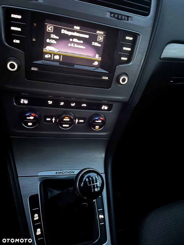 Volkswagen Golf 1.6 TDI (BlueMotion Technology) Comfortline - 11