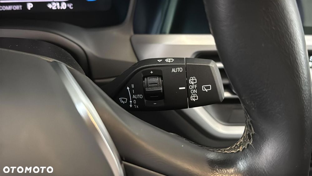 BMW Seria 3 318i Advantage - 28