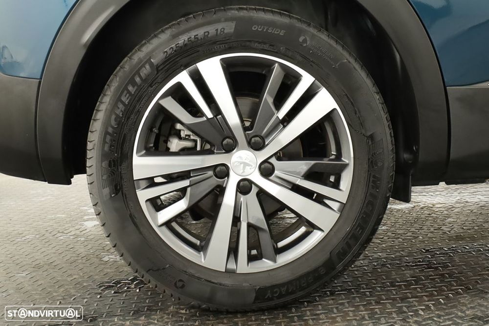 Peugeot 3008 1.2 Hybrid Allure Pack e-DCS6 - 5