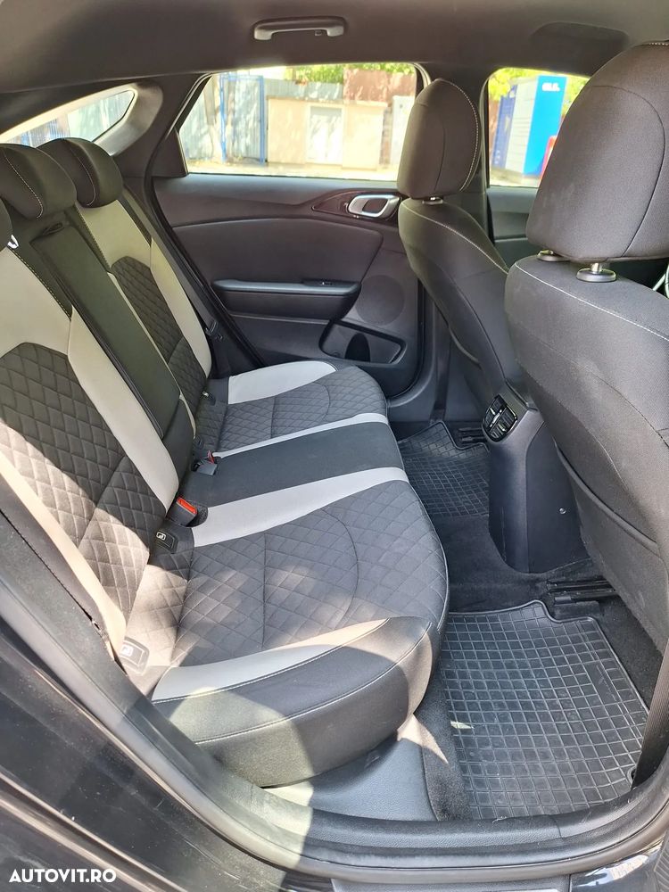 Kia Pro Ceed - 10
