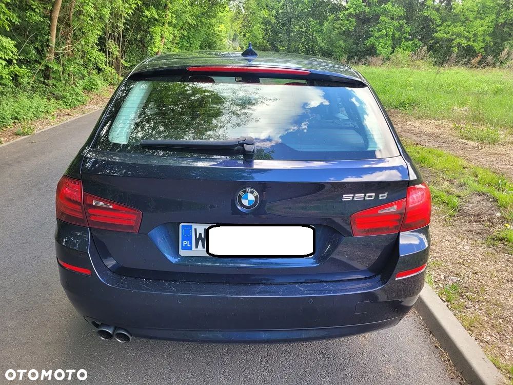 BMW Seria 5 520d - 5