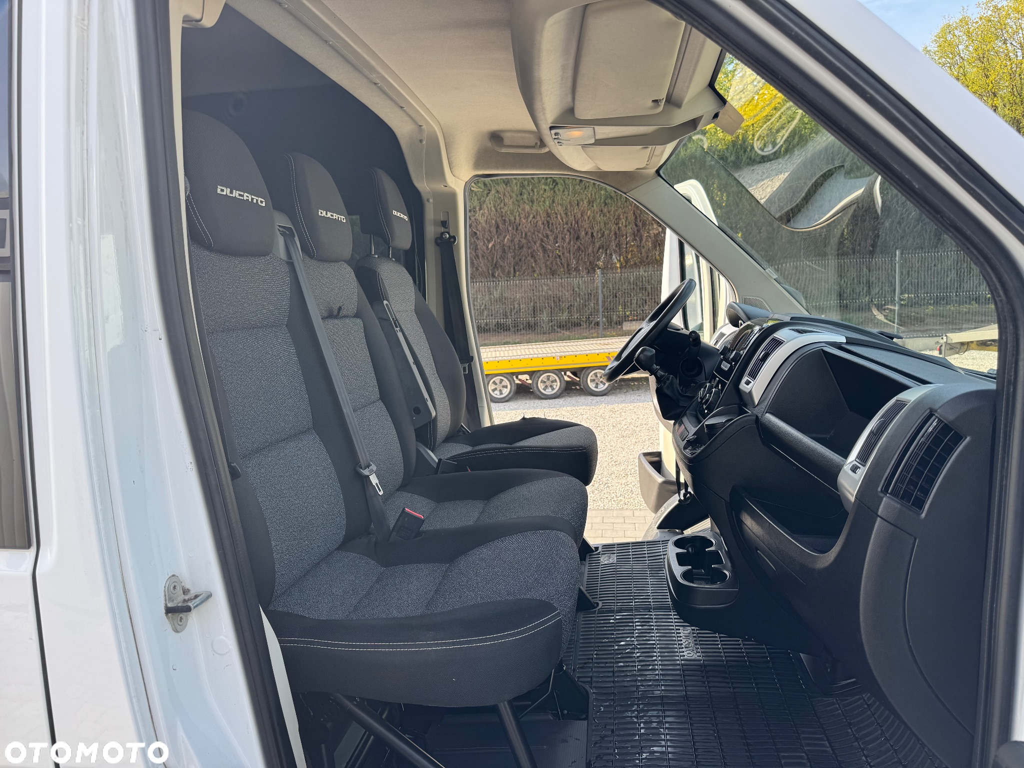 Fiat Ducato L4H2 Brygadówka 7 osób - 23