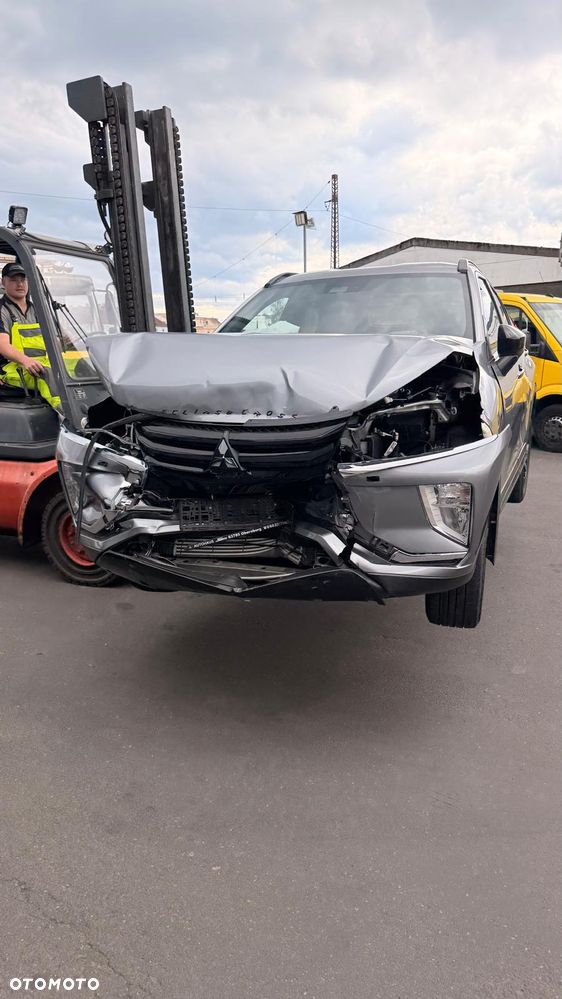 Mitsubishi Eclipse Cross 1.5 T GPF Intense Plus CVT - 26