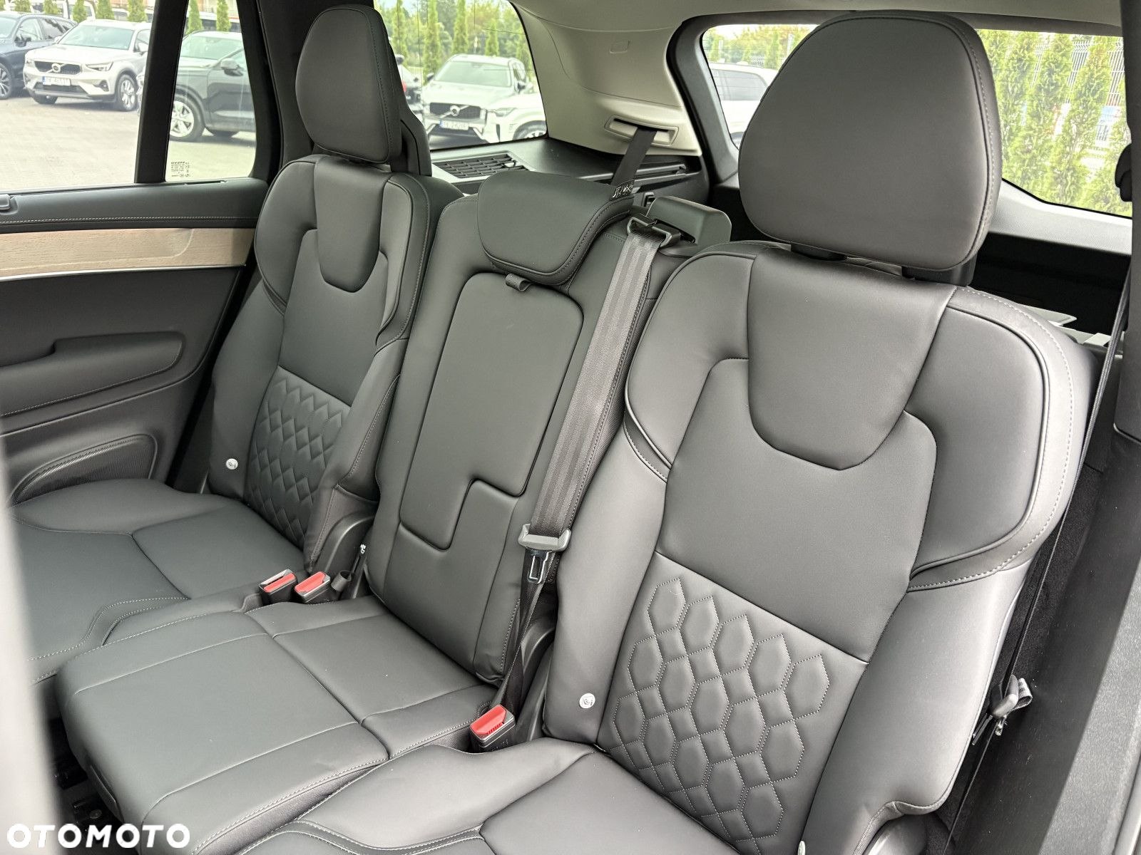 Volvo XC 90 - 13