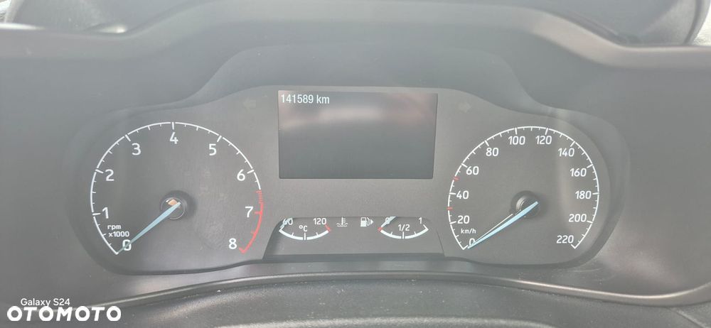 Ford Transit Connect - 12