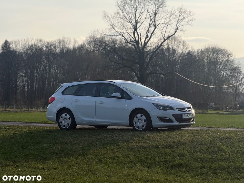 Opel Astra 1.7 CDTI DPF White Edition - 1