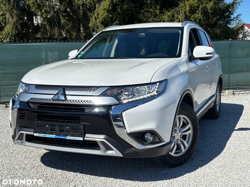 Mitsubishi Outlander 2.0 2WD Diamant - 1