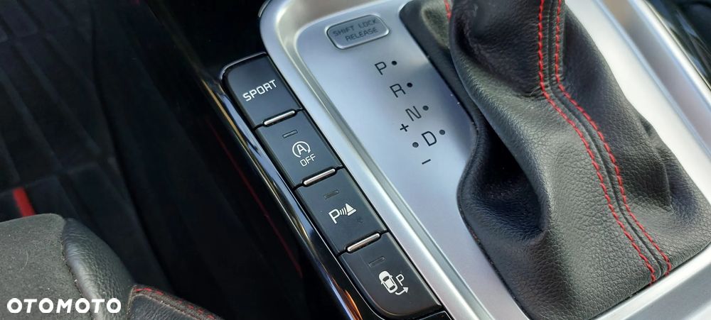 Kia ProCeed - 11