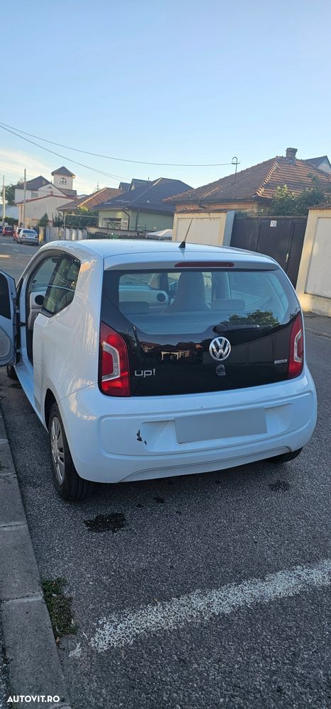 Volkswagen up! - 8
