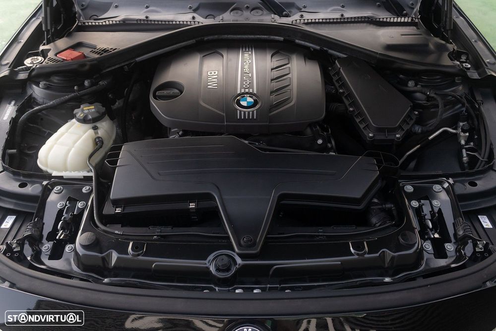 BMW 320 d Auto Pack M - 23