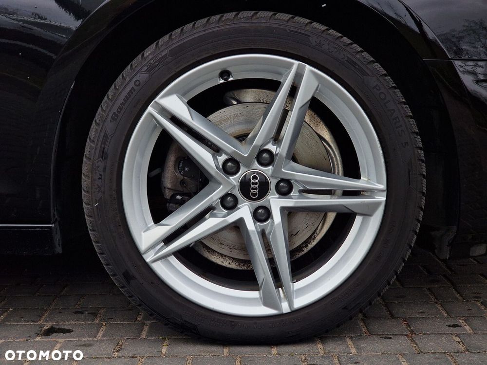 Audi A4 Limousine - 31