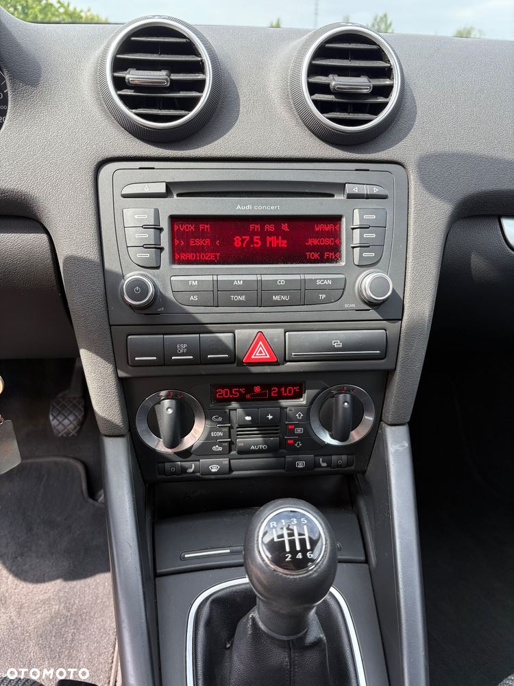 Audi A3 Sportback 2.0 TDI Ambiente - 11