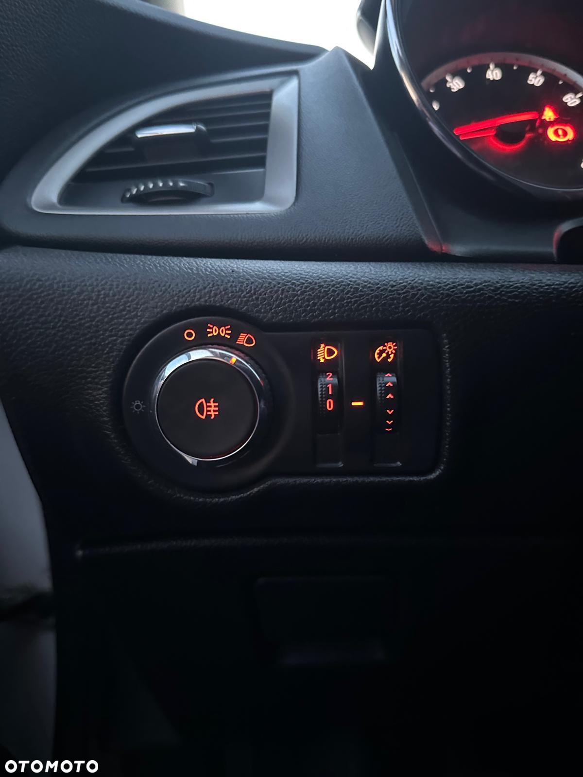 Opel Astra - 13