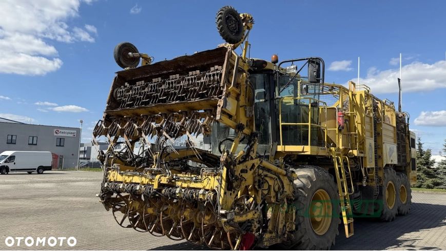 ROPA V8-3 - 10